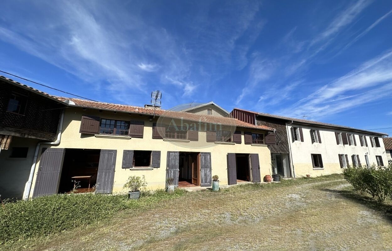 maison 10 pièces 280 m2 à vendre à Castelnau-Magnoac (65230)