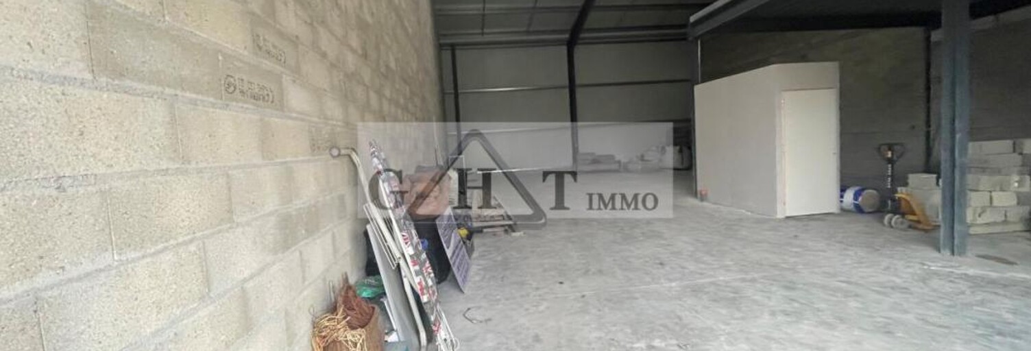 Local industriel  490 m² à louer à Pringy (77310)