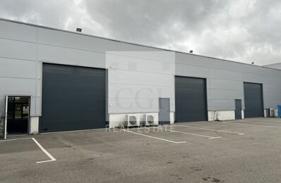 location commerce 2 967 € CC /mois à proximité de Charnas (07340)