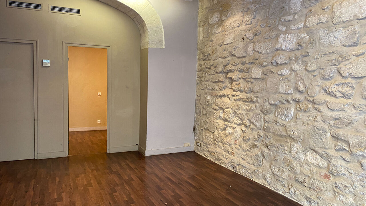 commerce 5 pièces 90 m2 à vendre à Avignon (84000)