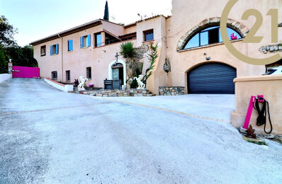 maison 7 pièces 300 m2 à vendre à Trans-en-Provence (83720)