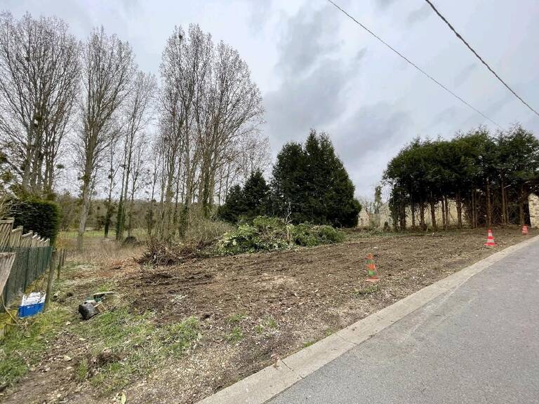 Terrain à construire  3999 m²  — photo 1