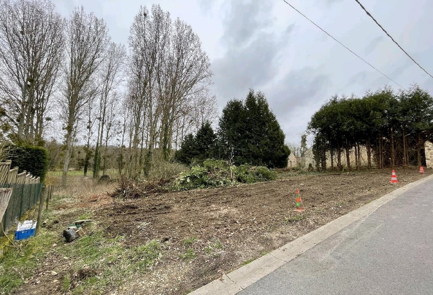 Vente terrain  3999 m² Berville (95810) — photo 1