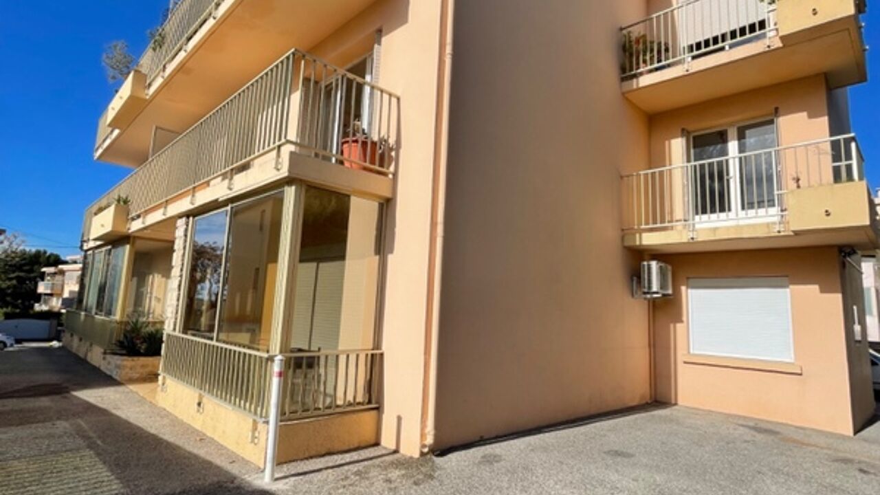 appartement 3 pièces 57 m2 à vendre à Sanary-sur-Mer (83110)