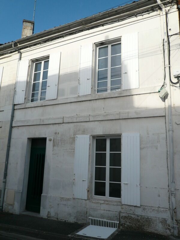 Villa / Maison 4 pièces  à vendre Cognac 16100