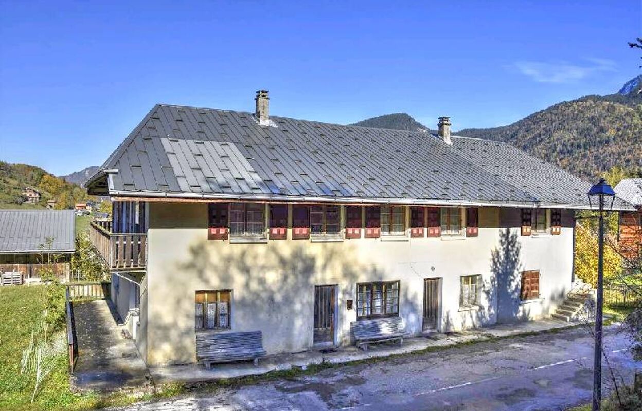 maison 8 pièces  m2 à vendre à Seytroux (74430)