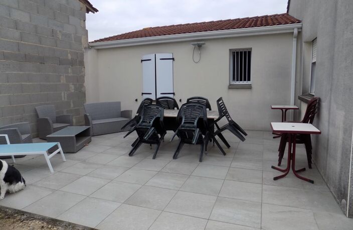Maison de plain pied de 96,17m² à Epannes — photo 4