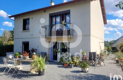vente maison 176 500 € à proximité de Durdat-Larequille (03310)