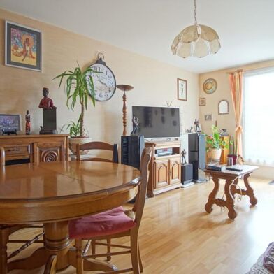 Appartement 4 pièces 249500 €