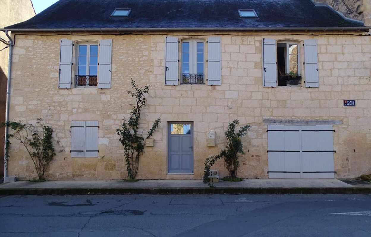immeuble  pièces 263 m2 à vendre à Montignac (24290)