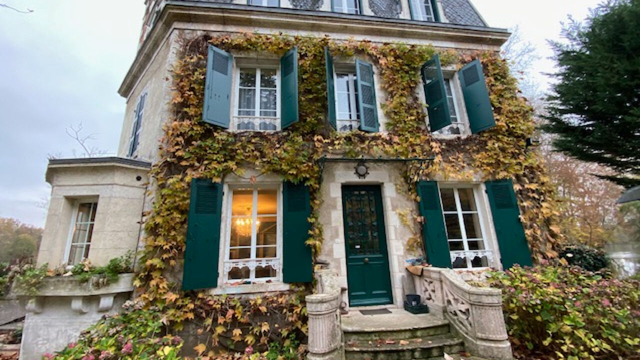 maison 9 pièces 285 m2 à vendre à Pouligny-Saint-Pierre (36300)
