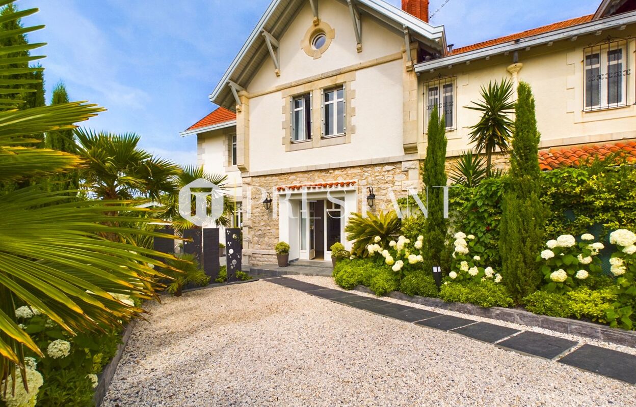 maison 7 pièces 258 m2 à vendre à Biarritz (64200)