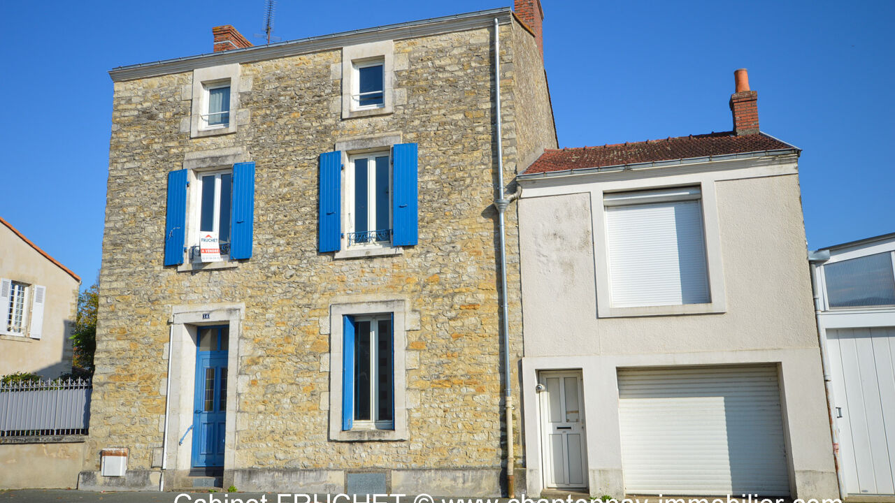 maison 7 pièces 164 m2 à vendre à Chantonnay (85110)