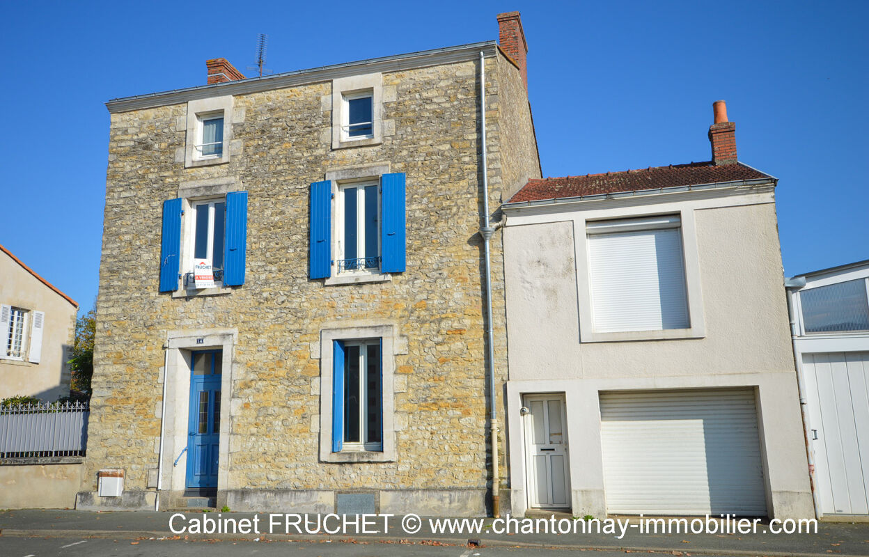 maison 7 pièces 164 m2 à vendre à Chantonnay (85110)