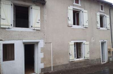 vente maison 40 000 € à proximité de Mouterre-sur-Blourde (86430)