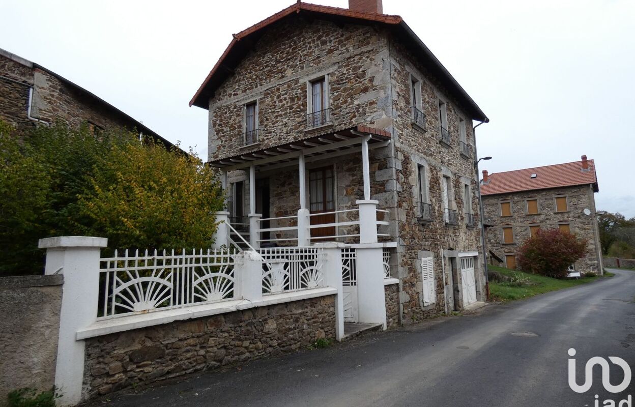 maison 4 pièces 106 m2 à vendre à Saint-Alyre-d'Arlanc (63220)