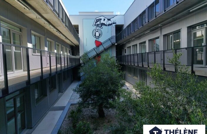 IMMEUBLE DE BUREAUX à LOUER — photo 5