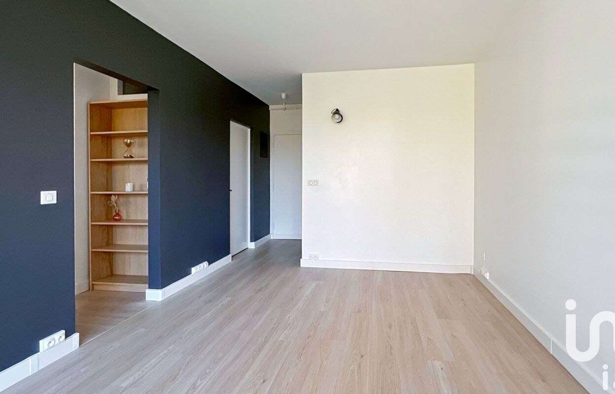appartement 2 pièces 43 m2 à vendre à Vaux-le-Pénil (77000)