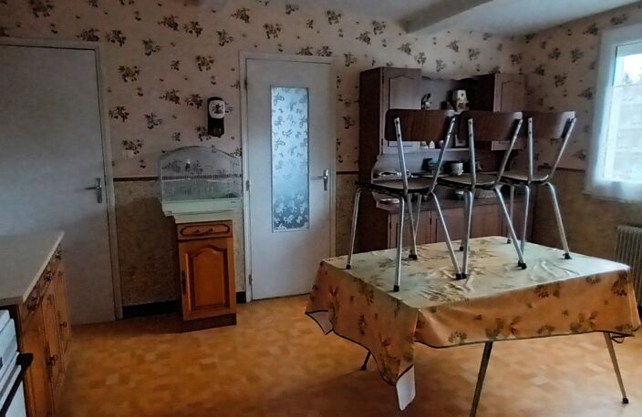 Vente maison 5 pièces 144 m² Chaumont-Porcien (08220) — photo 3
