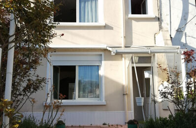 vente maison 138 580 € à proximité de La Clisse (17600)