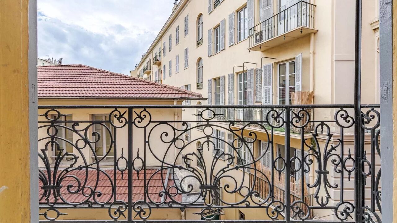 appartement 2 pièces 27 m2 à vendre à Nice (06000)