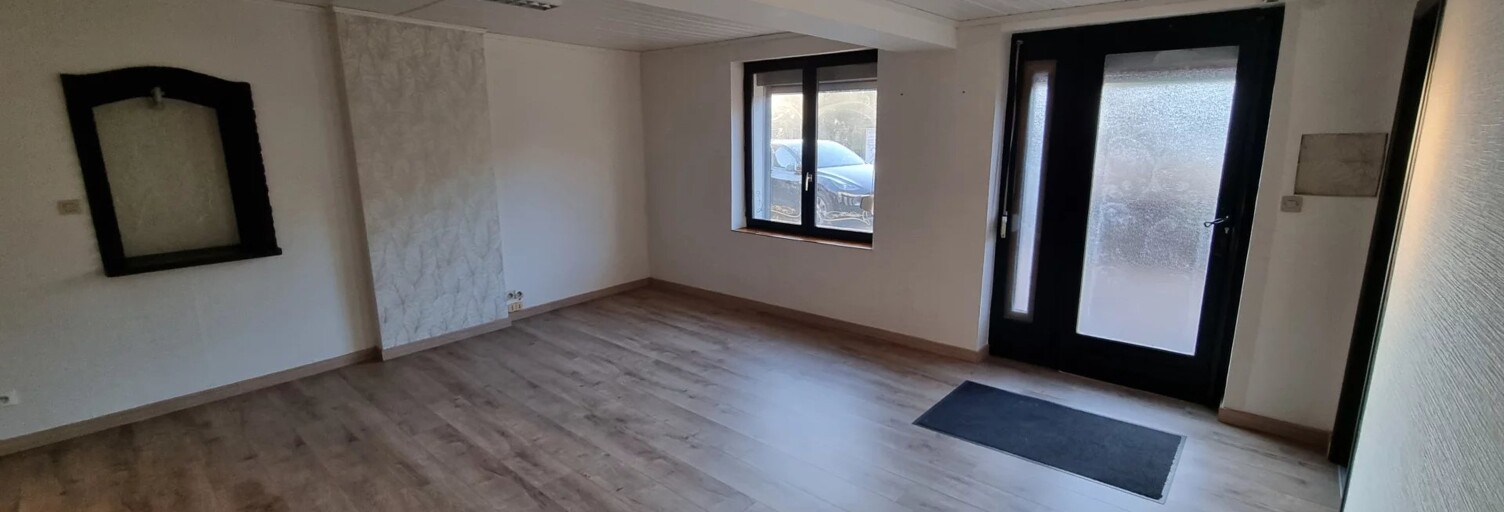 Commerce   m² à louer à Fourmies (59610)