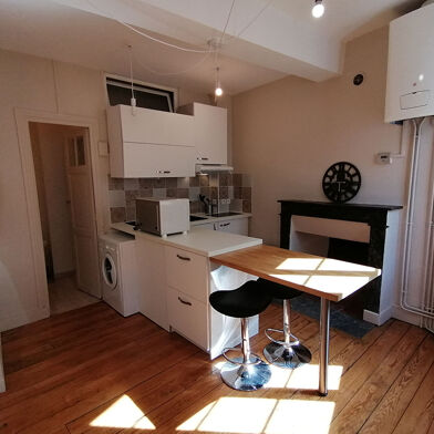 Immeuble  370000 €