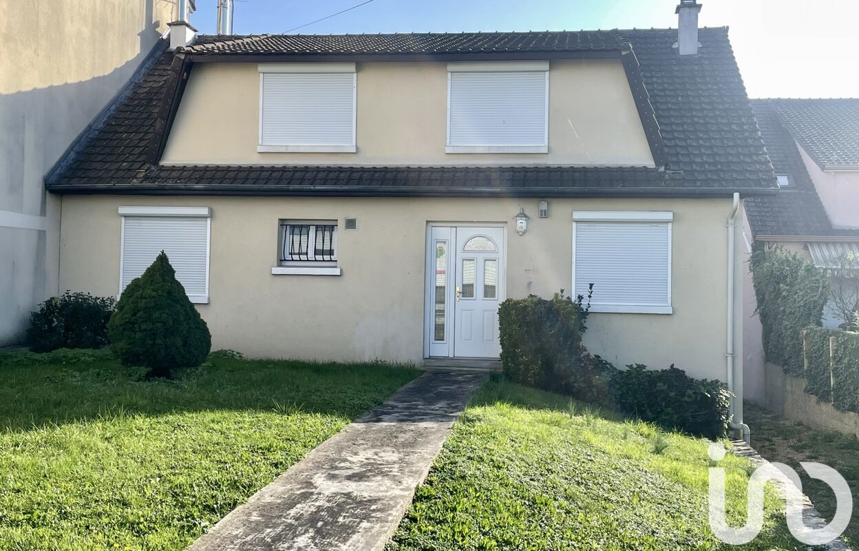 maison 5 pièces 120 m2 à vendre à Pontault-Combault (77340)