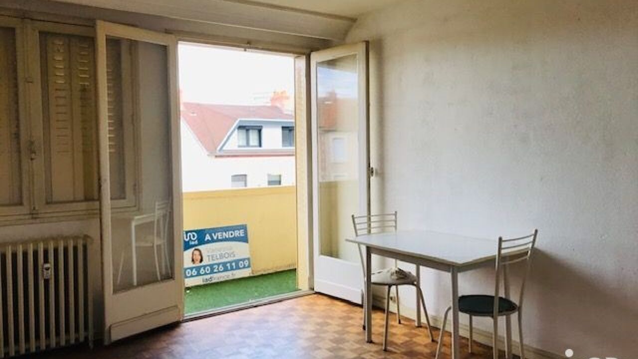 appartement 1 pièces 26 m2 à vendre à Montluçon (03100)