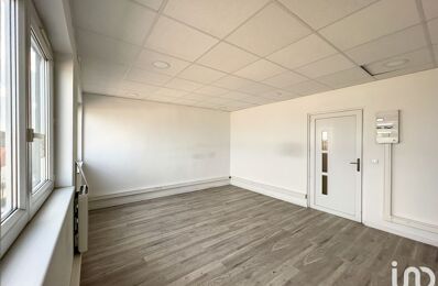 location bureau 449 € CC /mois à proximité de Presles-en-Brie (77220)