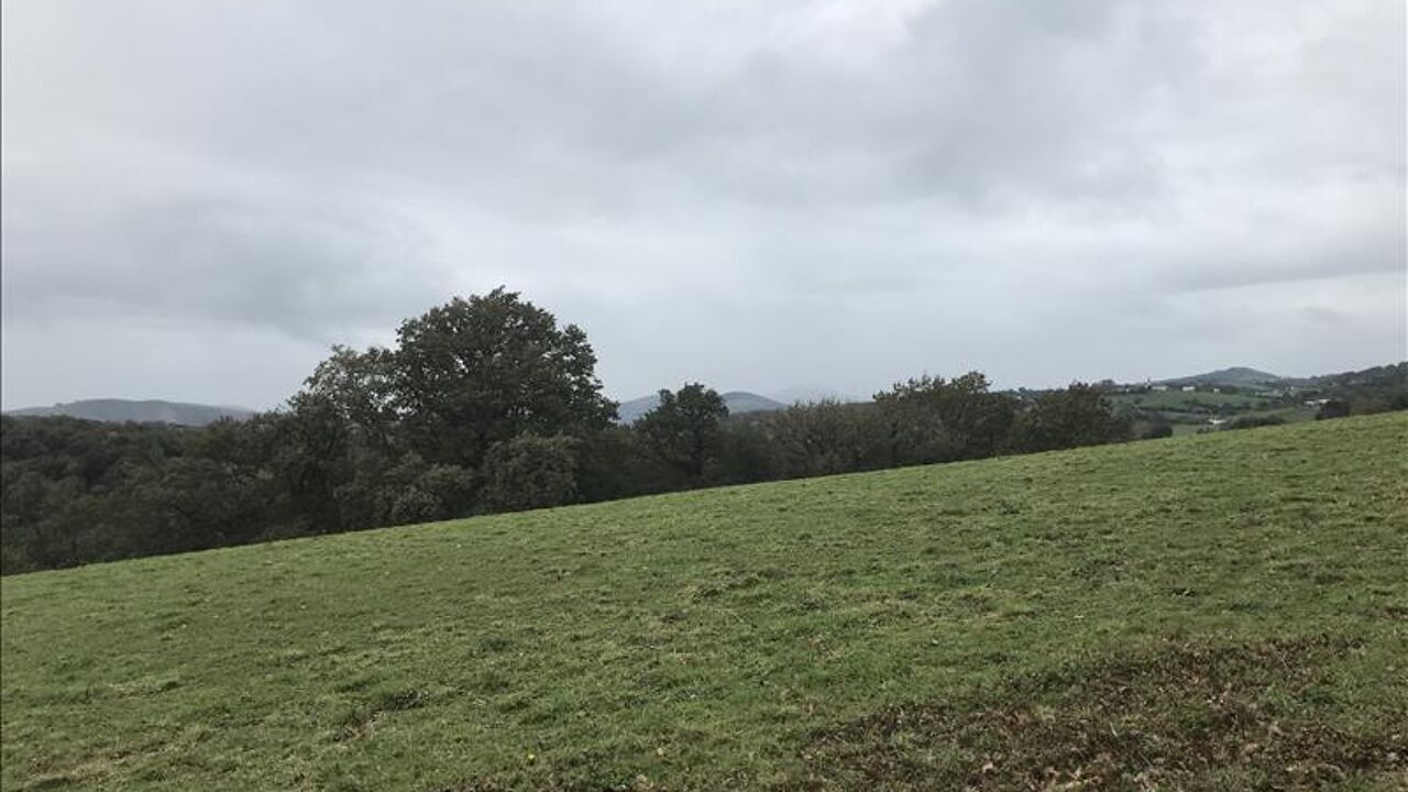 terrain  pièces 2050 m2 à vendre à Beyrie-sur-Joyeuse (64120)