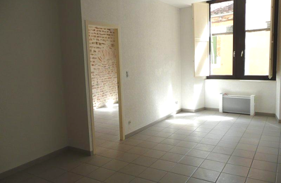 location appartement 465 € CC /mois à proximité de Quissac (46320)