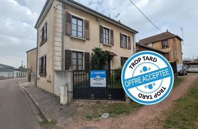 vente maison 108 000 € à proximité de La Bénisson-Dieu (42720)