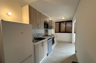 location appartement 435 € CC /mois à proximité de Vaux-en-Amiénois (80260)