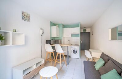 location appartement 545 € CC /mois à proximité de Marseille 2 (13002)