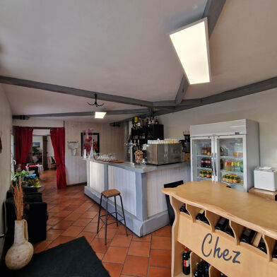 Commerce  217300 €