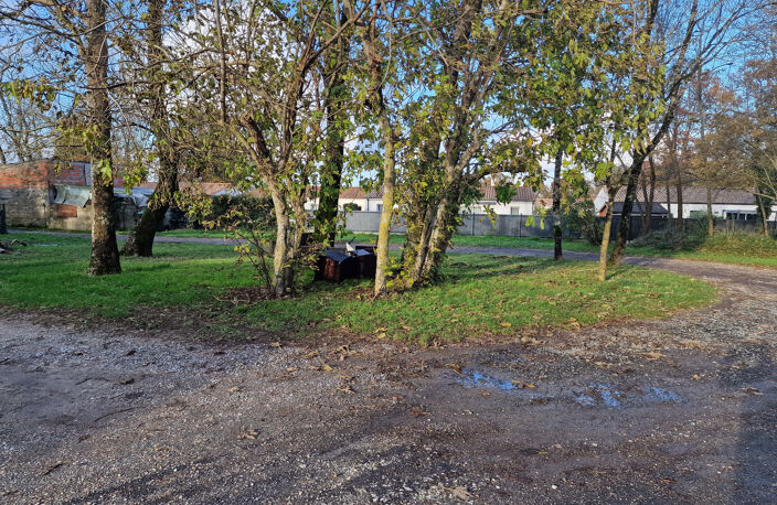 Vente commerce  400 m² Saint-Georges-des-Coteaux (17810) — photo 4