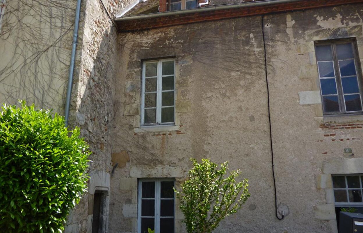 immeuble  pièces 130 m2 à vendre à Saint-Pourçain-sur-Sioule (03500)