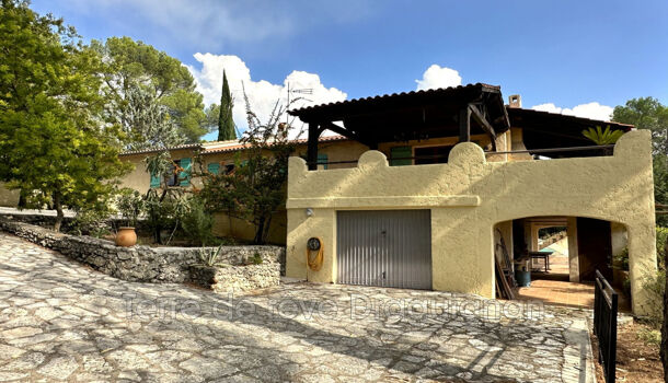 Villa / Maison 6 pièces  à vendre Vidauban 83550