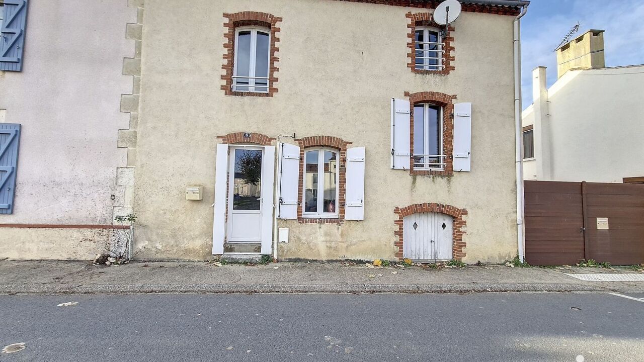 maison 4 pièces 67 m2 à vendre à Sainte-Cécile (85110)