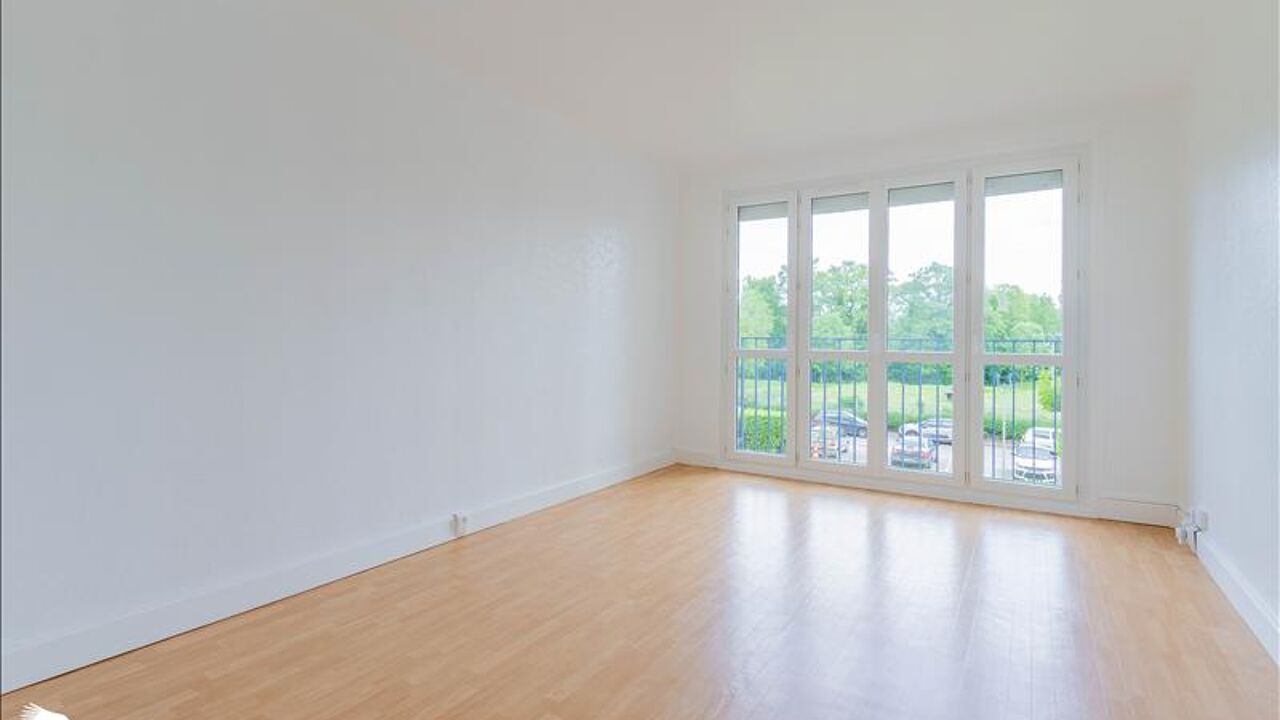 appartement 2 pièces 53 m2 à vendre à Mantes-la-Jolie (78200)