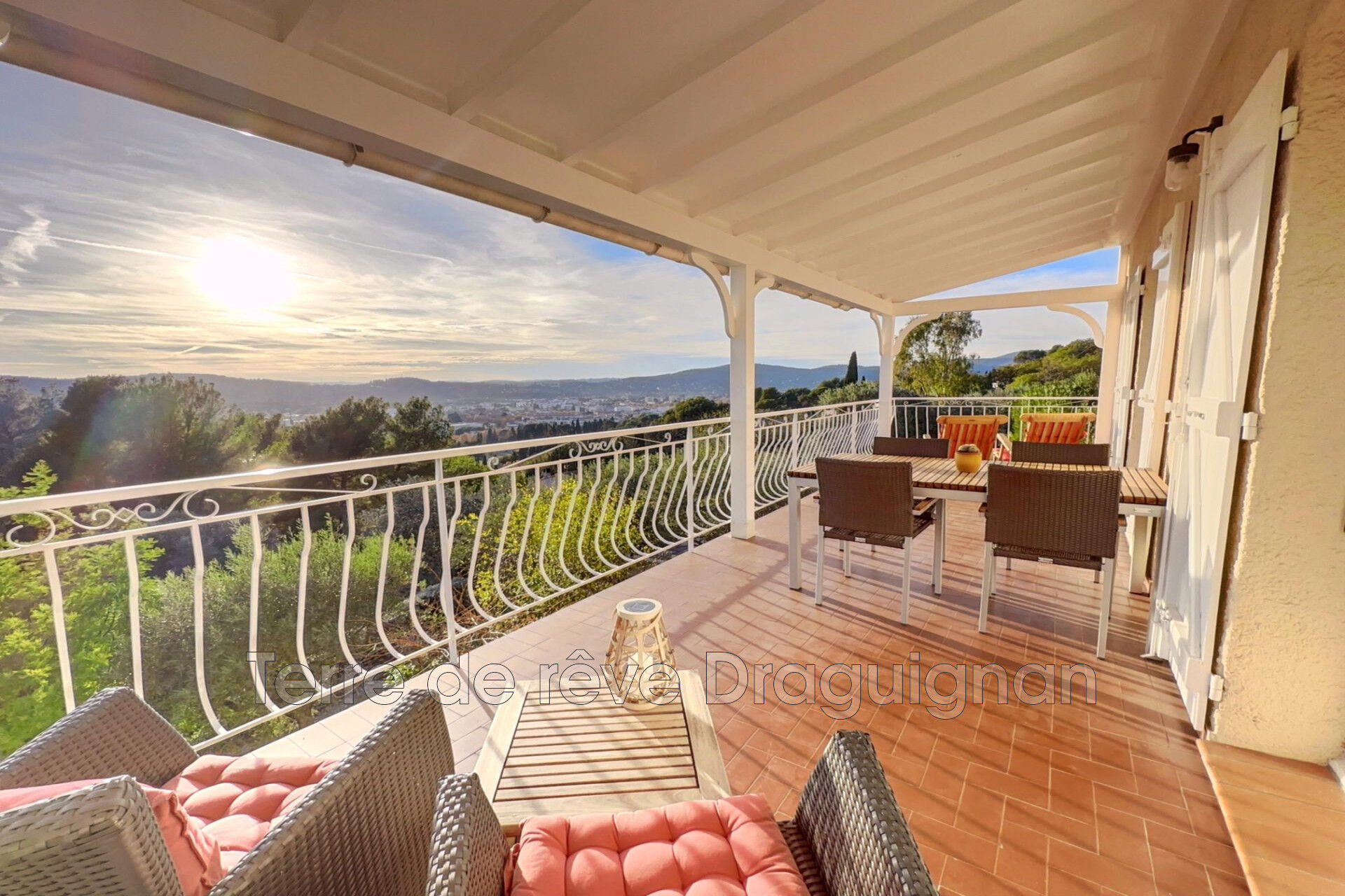 Villa / Maison  T4 à vendre Draguignan 83300