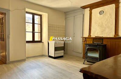 A VENDRE - Maison d'habitation de type 4 avec cour intérieure - SEVERAC D'AVEYRON — photo du bien