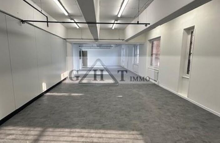 ENTREPOT BUREAUX 1200M² BAGNOLET — photo 4