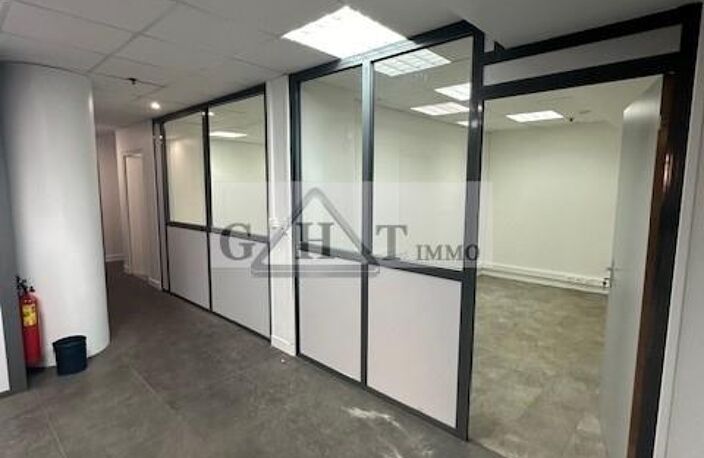 ENTREPOT BUREAUX 1200M² BAGNOLET — photo 5
