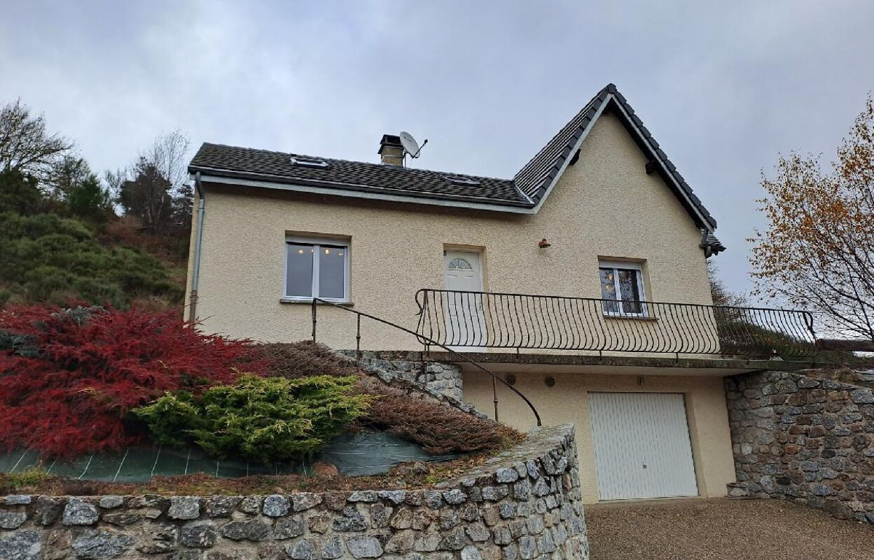 maison 3 pièces 105 m2 à vendre à La Bastide-Puylaurent (48250)