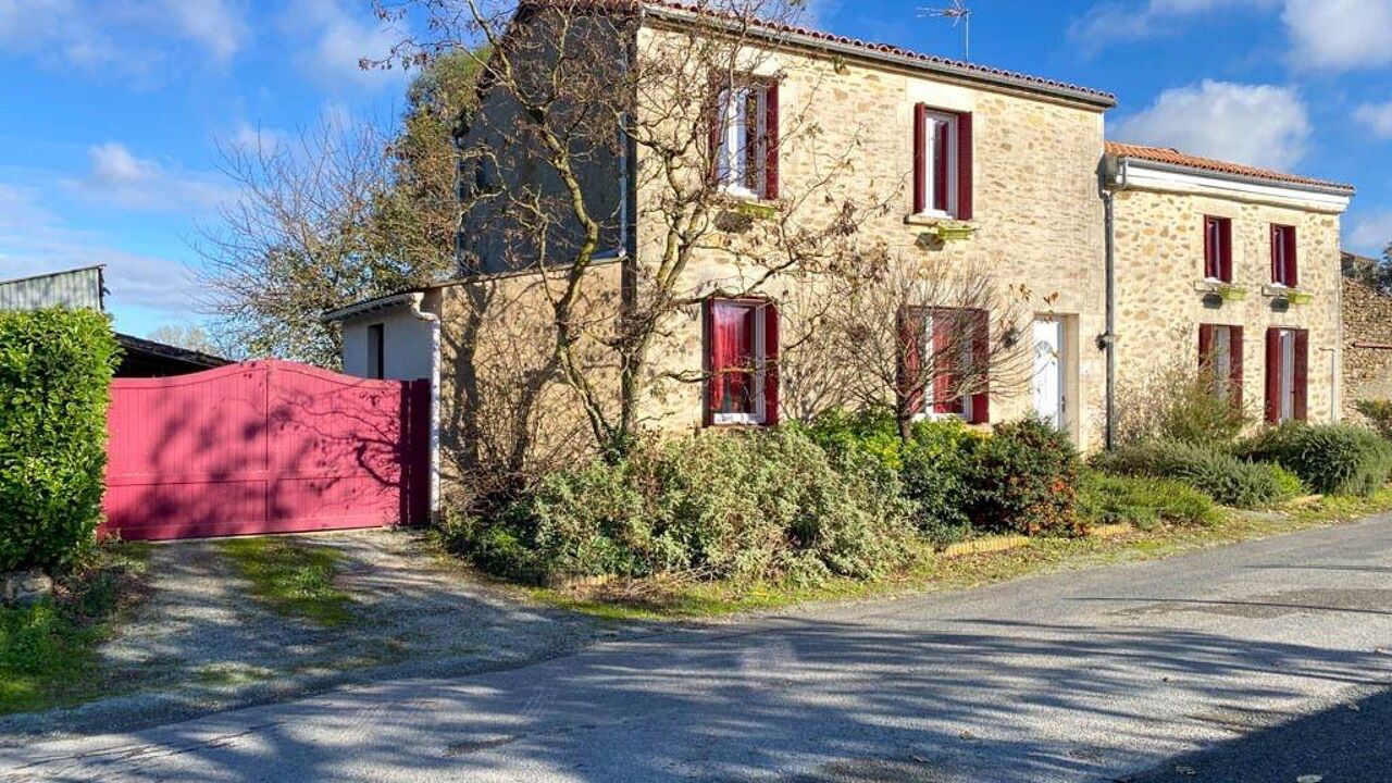 maison 5 pièces 140 m2 à vendre à Chavagnes-les-Redoux (85390)