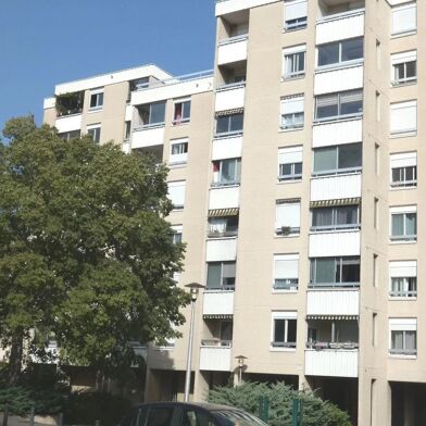 Appartement 4 pièces 159000 €