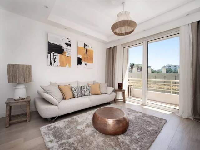Proche CROISETTE  : 2P 51M² - Parking — photo du bien