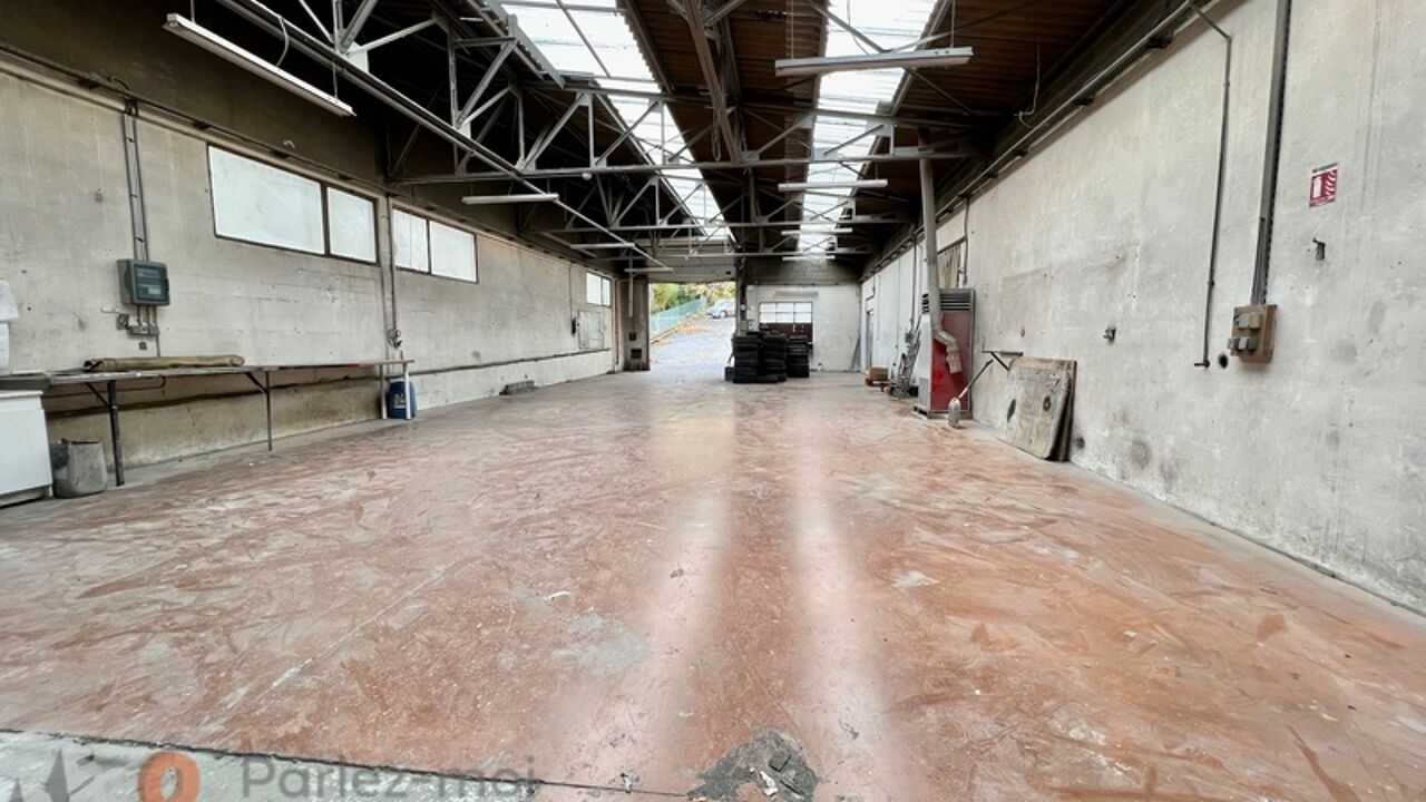 commerce  pièces 315 m2 à vendre à Saint-Étienne (42000)